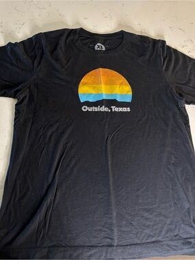 Outside, Texas Black Graphic Tee with Sunset Disc